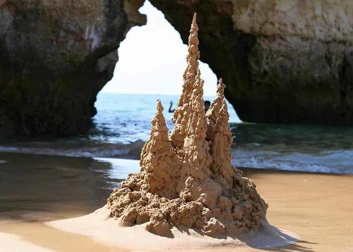 Villa Elegant In With Private Pool. *