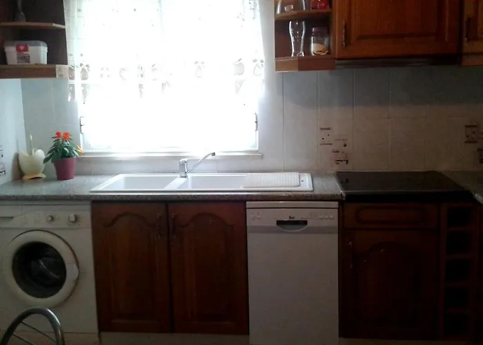 Elegant In With Private Pool. Villa Albufeira